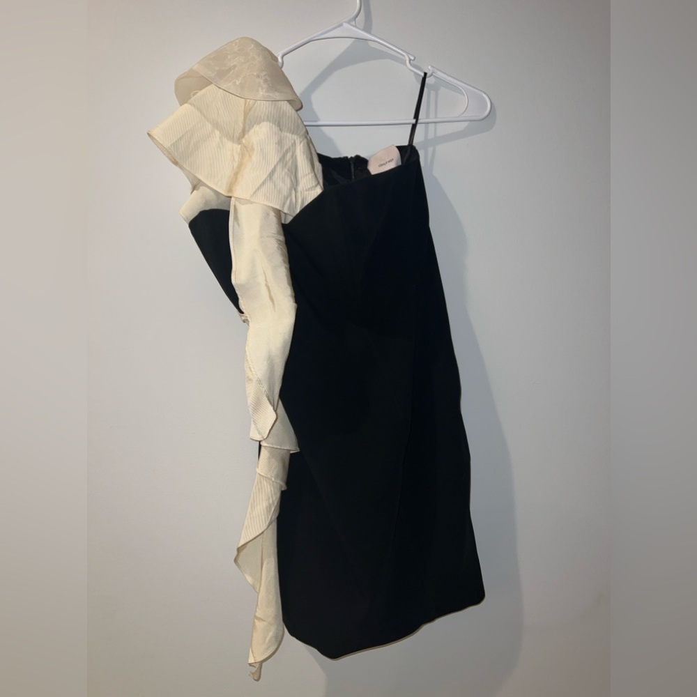 Cinq a Sept Black One Shoulder Mini Dress w/ Cream Ruffle